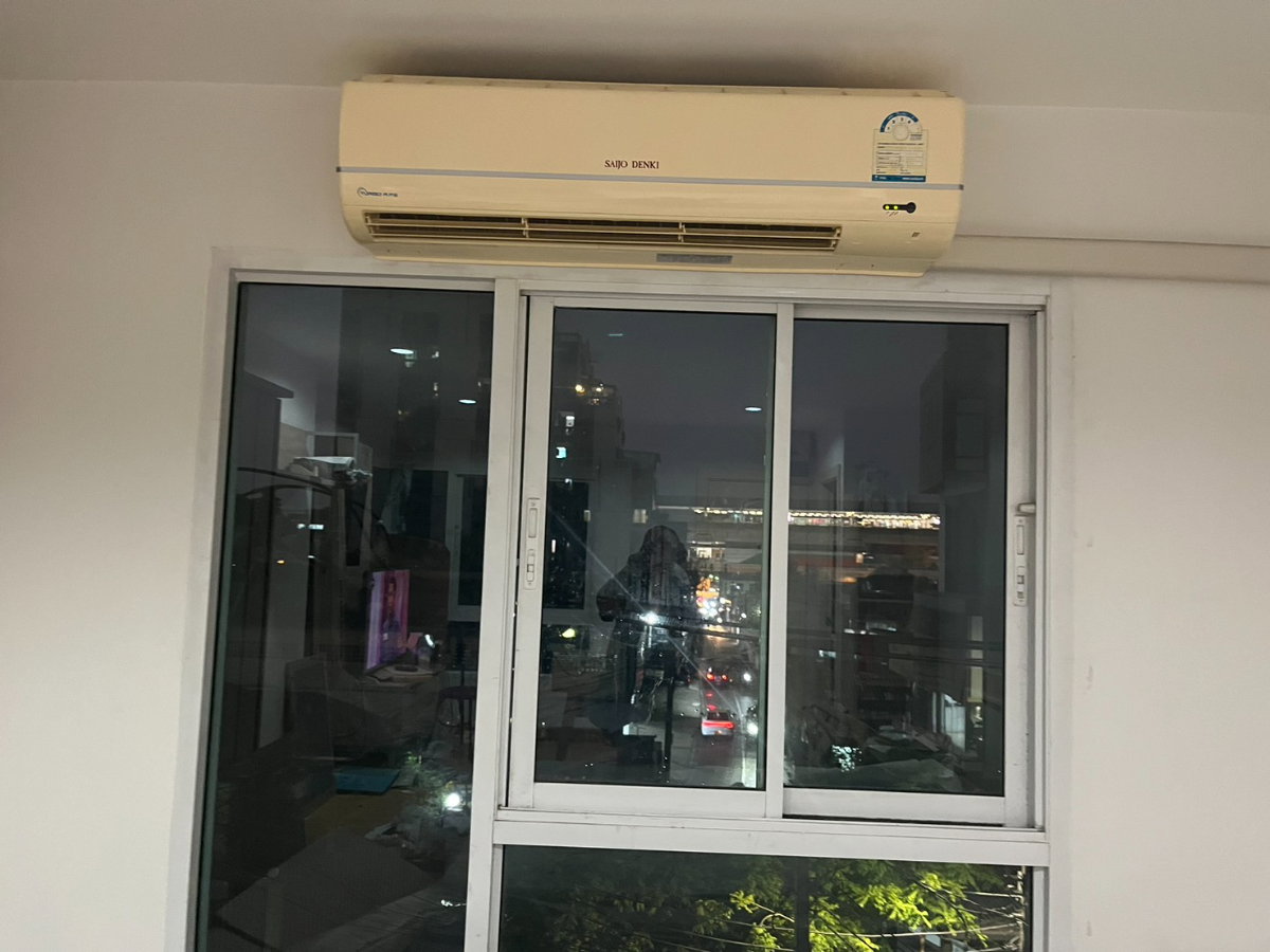 รูป ห้องโปร่ง มุมดี ตำแหน่งสระว่ายน้ำ สัญญา 2 ปี เดอะ คริสตัล รัตนาธิเบศร์ 3 @0869019827 - รูปที่ 3/7