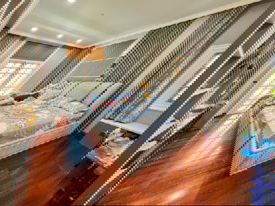 รูป [#AGHBKK0072] ขายบ้านเดี่ยวหรู คฤหาสน์ ในซอย แสงหวี5 โซนหลักสี่ จาก 38 ลบ. เหลือเพียง 32 ลบ. เท่านั้น - รูปที่ 3/37