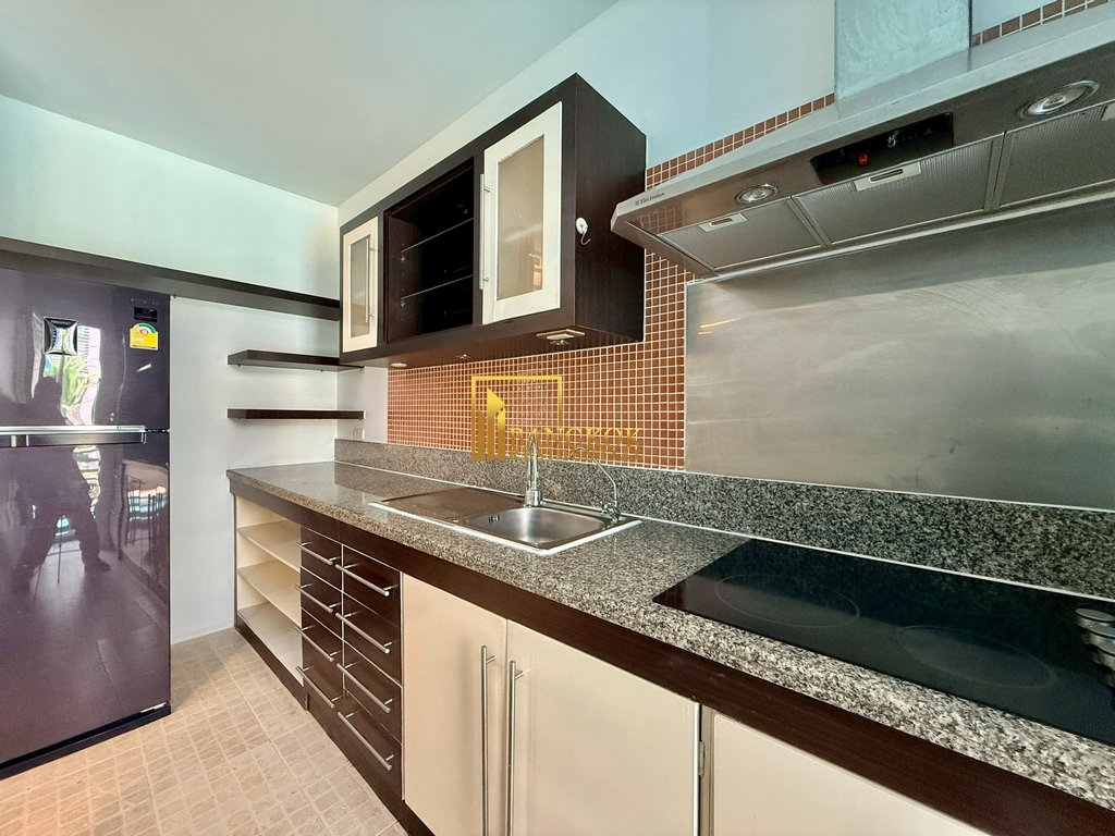 รูป Avenue 61 | Spacious 2 Bed Condo in Quiet Ekkamai Location - BR15627CD - รูปที่ 9/28