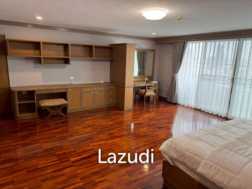 รูป 350.0 ตร.ม. 3 ห้องนอน 3 ห้องน้ำ คอนโดสำหรับ เช่าใน คลองเตยเหนือ - รูปที่ 10/20