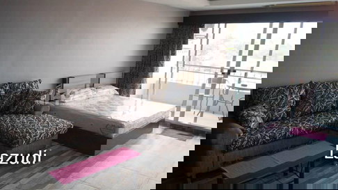 1 Studio 1 Bath 44 SQ.M Platinum Suites Condo