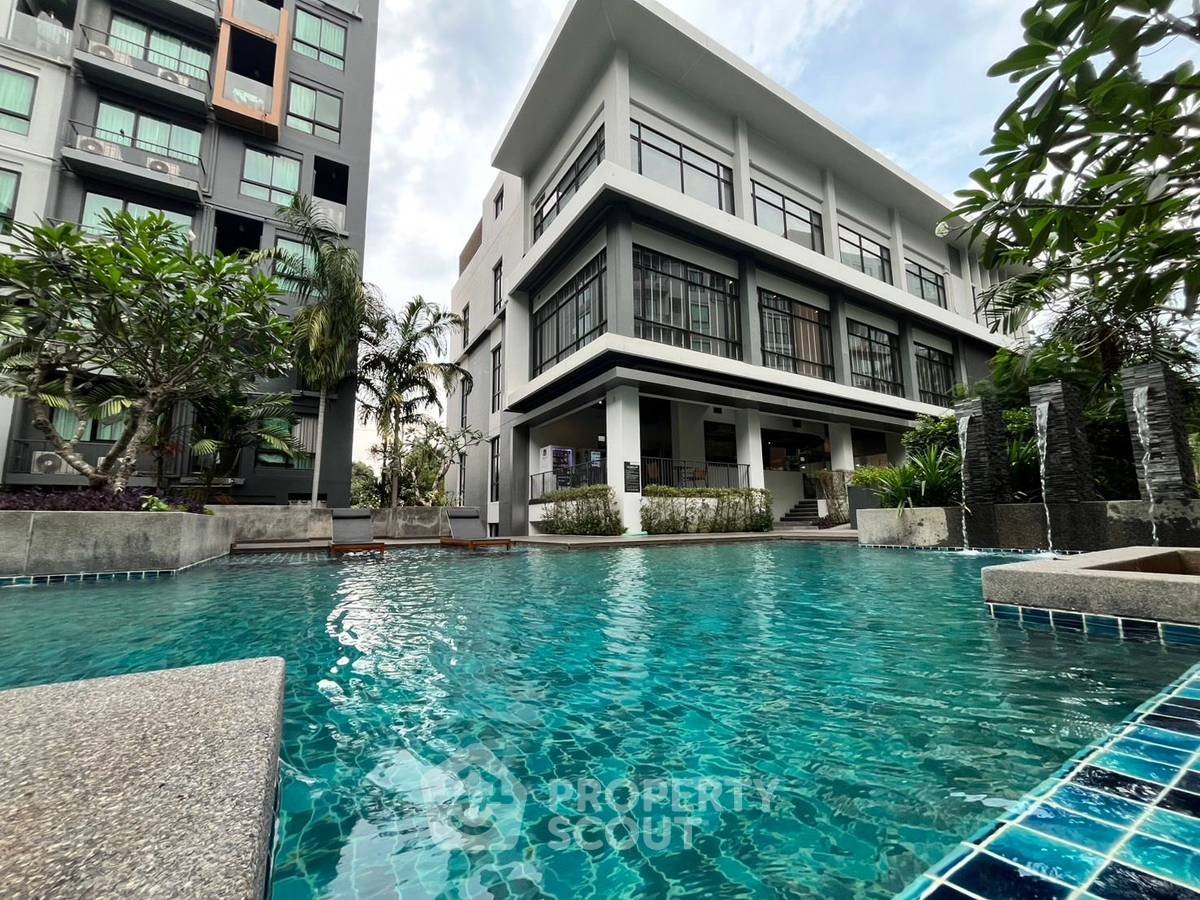 รูป คอนโด 2-ห้องนอน ที่ สเตเซีย เรสซิเดนซ์ ศรีราชา ใน สุรศักดิ์ (ID 2126908) - รูปที่ 2/6