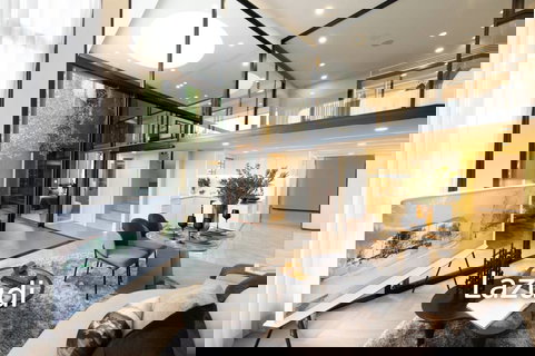 110.2 ตร.ม. 3 ห้องนอน 2 ห้องน้ำ คอนโดสำหรับ ขายใน คลองตันเหนือ