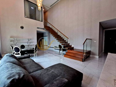 คอนโดให้เช่า : LTH3198 – Bright Sukhumvit 24 FOR RENT 3 beds 3 baths size 163 Sq.M. Nearby BTS Phrom Phong station ONLY 120k/Month