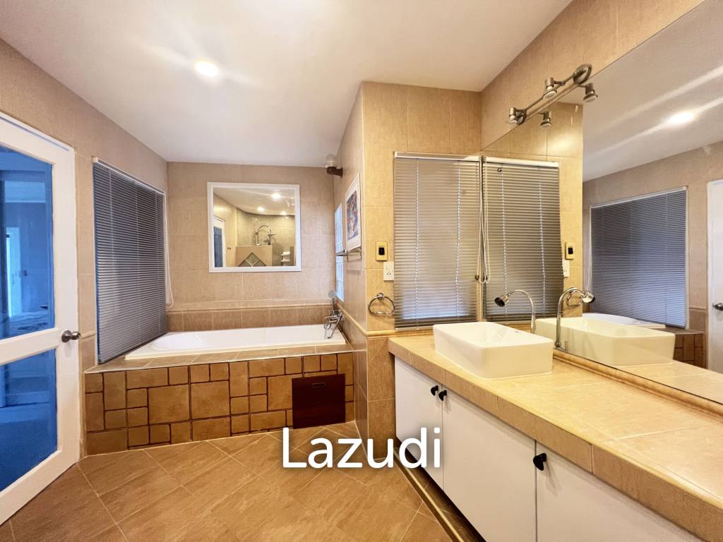 picture 1 Bed 1 Bath 84 SQ.M. Baan Suan Lalana Condominium - 13/15