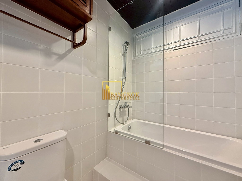รูป Elegant 3+1 Bedroom Luxury Apartment in Phrom Phong Area - BR21391AP - รูปที่ 25/45