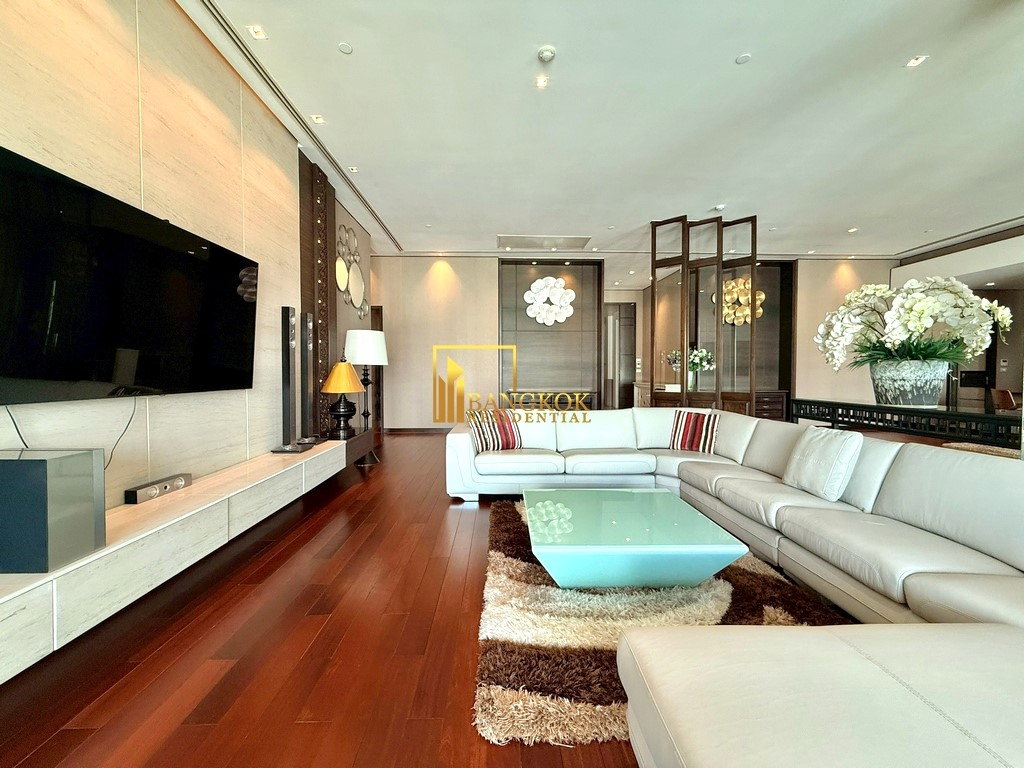 รูป Le Raffine 39 | Amazing 4 Bed Luxury Condo With Private Pool - BR10026CD - รูปที่ 2/55