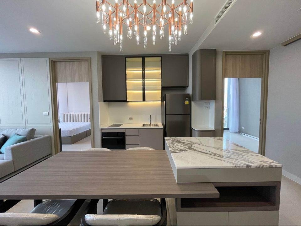 รูป LTH3497 – Noble Ploenchit FOR RENT 2 beds 2 baths size 82 Sq.M. Nearby BTS Phloen Chit station ONLY 80k/Month - รูปที่ 2/6