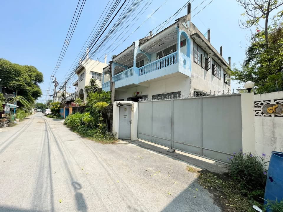 รูป ขายที่ดิน200ตารางวาใกล้พระราม2ฟรีอาคาร500ตารางเมตร - รูปที่ 3/9