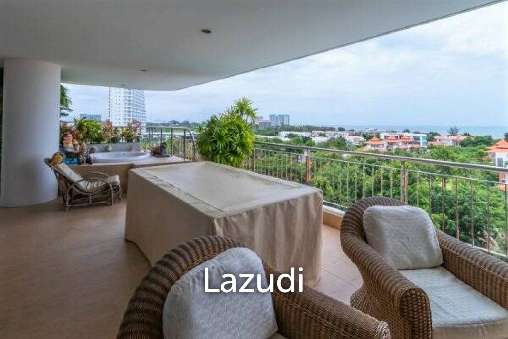 picture Luxury Penthouse With Spectacular Views - 15/16