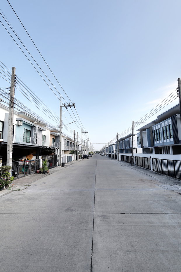 รูป 🚀 บ้านราคาต่ำกว่า 2 ล้าน ในหนองจอก หาของแบบนี้ยากแล้ว! พร้อมอยู่ทันที - รูปที่ 20/21