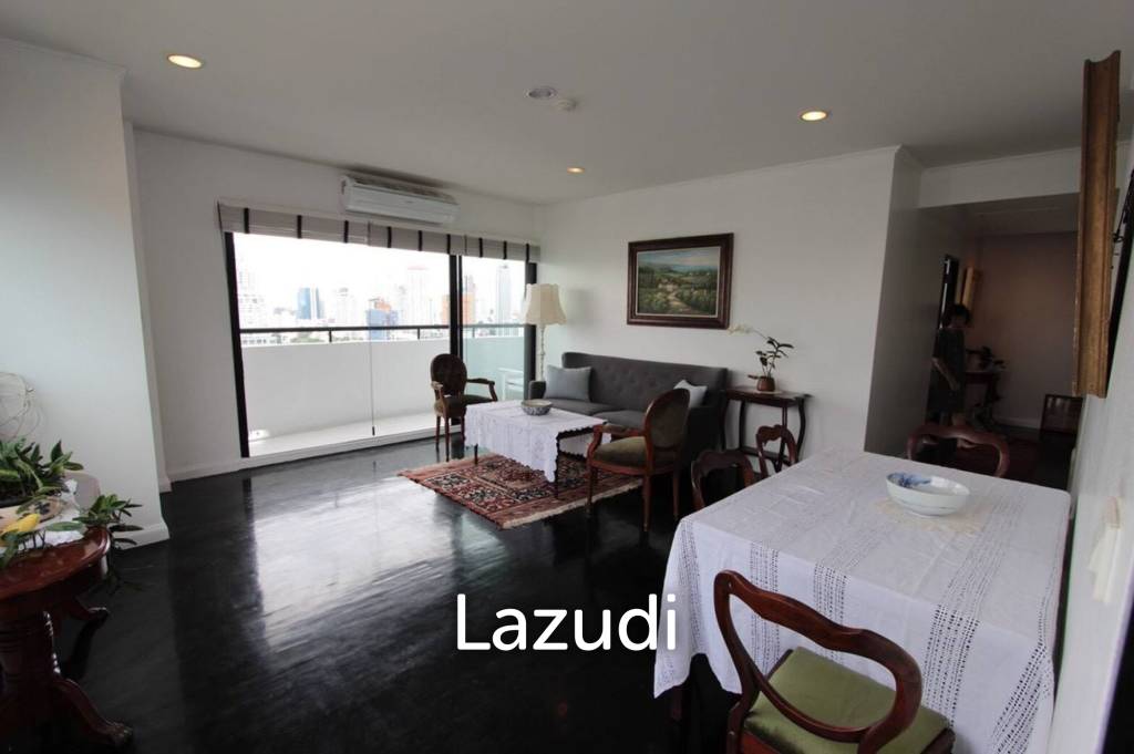 รูป 111.0 ตร.ม.  2 ห้องนอน  2 ห้องน้ำ คอนโดสำหรับ ขายใน คลองตันเหนือ - รูปที่ 1/11