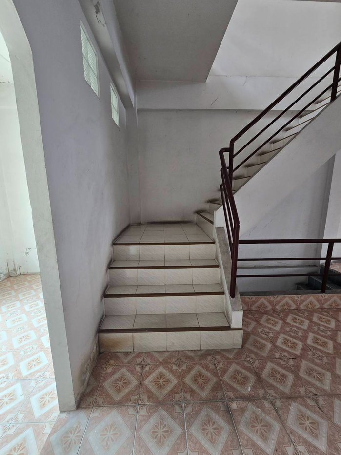 รูป 🌿VS0014 | 🏢หลุดจอง!  อาคารพาณิชย์ 3 ชั้น ทำเลค้าขาย ติดถนนเทพารักษ์ เพียง 4.5 ล้าน 🚆✨ - รูปที่ 19/30