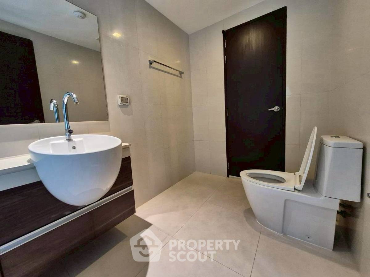 รูป คอนโด 2-ห้องนอน ที่ สกาย วอล์ค เรสซิเดนซ์ ใกล้ BTS พระโขนง (ID 2379682) - รูปที่ 5/16