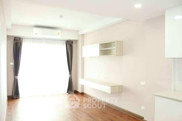 รูป คอนโด 1-ห้องนอน ที่ ดิ อาร์โรซ คอนโดมิเนียม อมตะนคร ใน ดอนหัวฬ่อ (ID 1508040) - รูปที่ 4/6