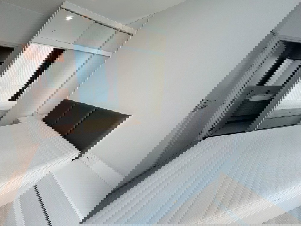 รูป จัดเต็ม ราคาพิเศษ! ให้เช่า Noble revovle ตกแต่งสวย วิวสวย เครื่องใช้ไฟฟ้าครบ พร้อมอยู่ - รูปที่ 5/9