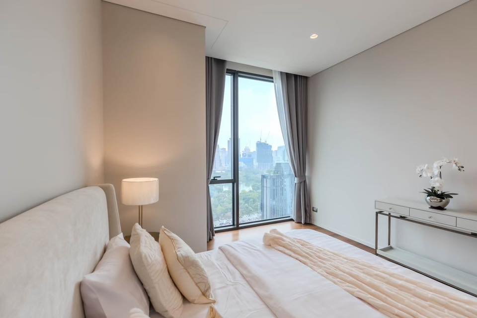 รูป SL108/Penthouse ระดับ Ultra Luxury ใจกลางหลังสวน ในโครงการ Sindhorn Kempinski Residence ให้เช่า - รูปที่ 9/14