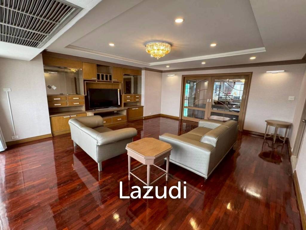 รูป 350.0 ตร.ม. 3 ห้องนอน 3 ห้องน้ำ คอนโดสำหรับ เช่าใน คลองเตยเหนือ - รูปที่ 2/20