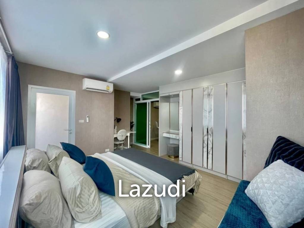 picture 1 Bed 1 Bath 50 SQ.M Grand View Condo - 9/10