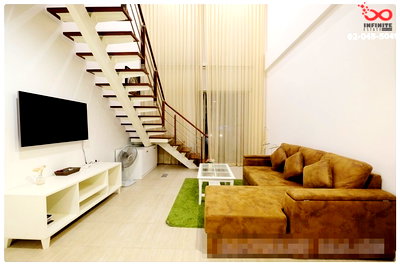 ขายคอนโด : ขายคอนโด โบ๊ทเฮ้าส์ หัวหิน ติดทะเล ห้อง Duplex ชั้น1 เนื้อที่ 83.54 ตารางเมตร วิวสระว่ายน้ำ ชะอำ เพรชบุรี 