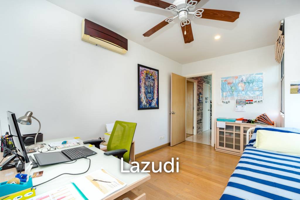 picture THE BREEZE : Exclusive 3 Bed Penthouse with Seaview - 16/33