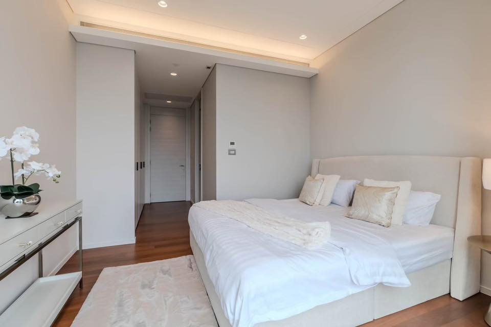 รูป SL108/Penthouse ระดับ Ultra Luxury ใจกลางหลังสวน ในโครงการ Sindhorn Kempinski Residence ให้เช่า - รูปที่ 11/14