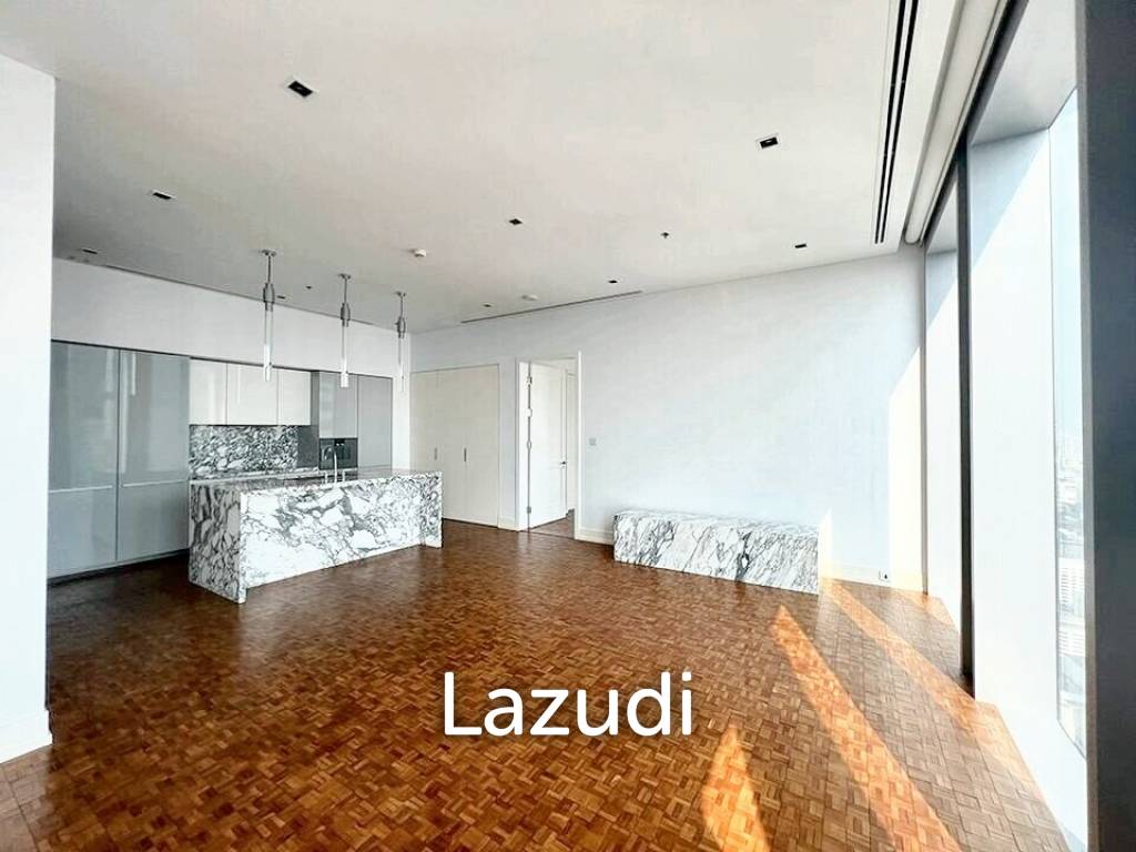 รูป 126.0 ตร.ม.  2 ห้องนอน  3 ห้องน้ำ คอนโดสำหรับ ขายใน สีลม - รูปที่ 7/12