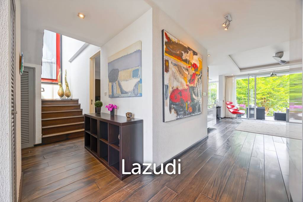 picture Baan Ing Phu - Exclusive Penthouse with Large Terrace and Rooftop Jacuzzi - 18/64