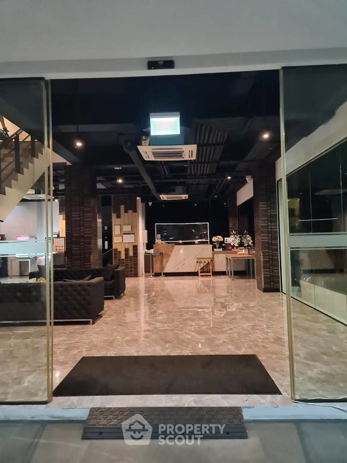 รูป คอนโด 2-ห้องนอน ที่ สเตเซีย เรสซิเดนซ์ ศรีราชา ใน สุรศักดิ์ (ID 2380155) - รูปที่ 6/17