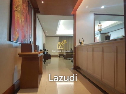 215.0 ตร.ม.  3 ห้องนอน  3 ห้องน้ำ คอนโดสำหรับ ขายใน ยานนาวา