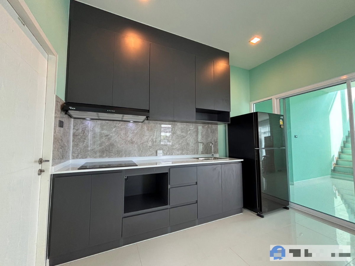 รูป 🏡ให้เช่าและปล่อยขาย บ้านเดี่ยวหรู The Ozone Panya Indra P4 4 ห้องนอน 6 ห้องน้ำ มีห้องแม่บ้าน ทำเลปัญญาอินทรา - รูปที่ 5/9