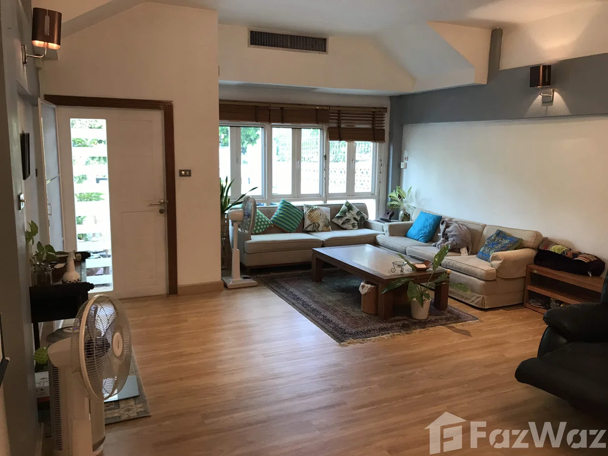 รูป ทาวน์เฮ้าส์ให้เช่า 5 ห้องนอน ใน คลองตันเหนือ, กรุงเทพมหานคร 984464 - รูปที่ 3/11