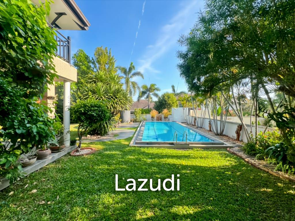 picture The Heights 2: 4-Bedrooms with Private Pool and Garden - 4/58