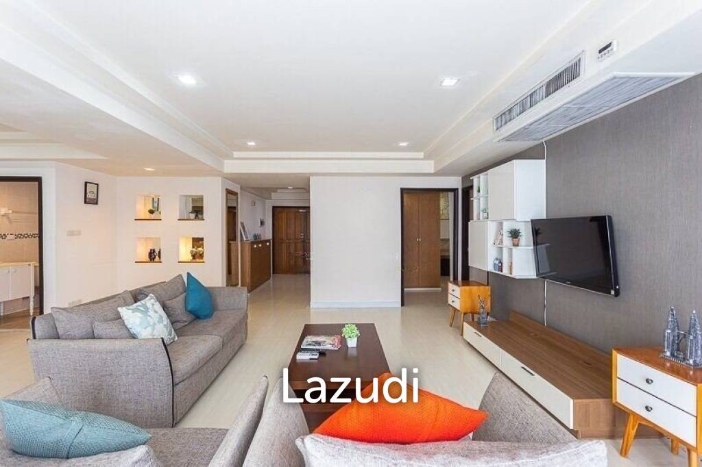 รูป 164.0 ตร.ม.  3 ห้องนอน  3 ห้องน้ำ คอนโดสำหรับ ขายใน คลองตันเหนือ - รูปที่ 2/15