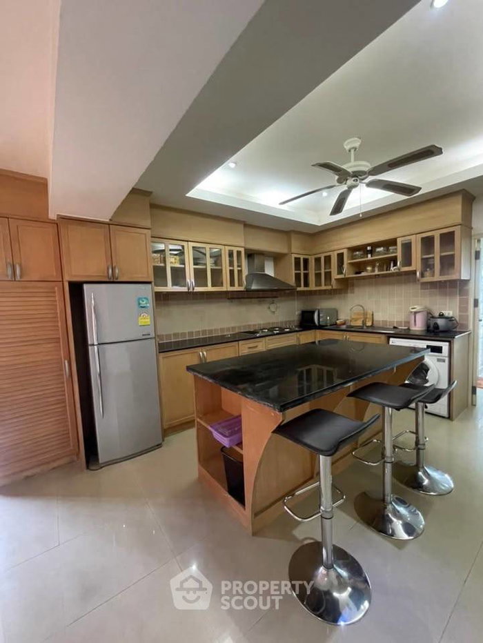 รูป คอนโด 1-ห้องนอน ที่ พัทยา เดลเร่ย์ คอนโดมิเนียม ใน บางละมุง (ID 2136405) - รูปที่ 11/15