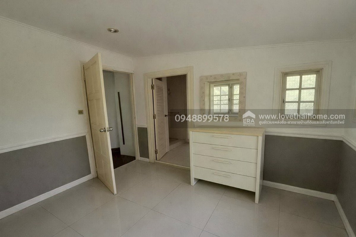 รูป ขายด่วนที่ดินพร้อมบ้าน ติดถนนประชาสำราญ - รูปที่ 6/20
