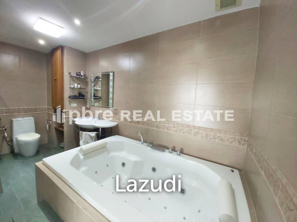 picture 1 Bed 2 Bath 143 SQ.M View Talay 5 Condominium - 12/18