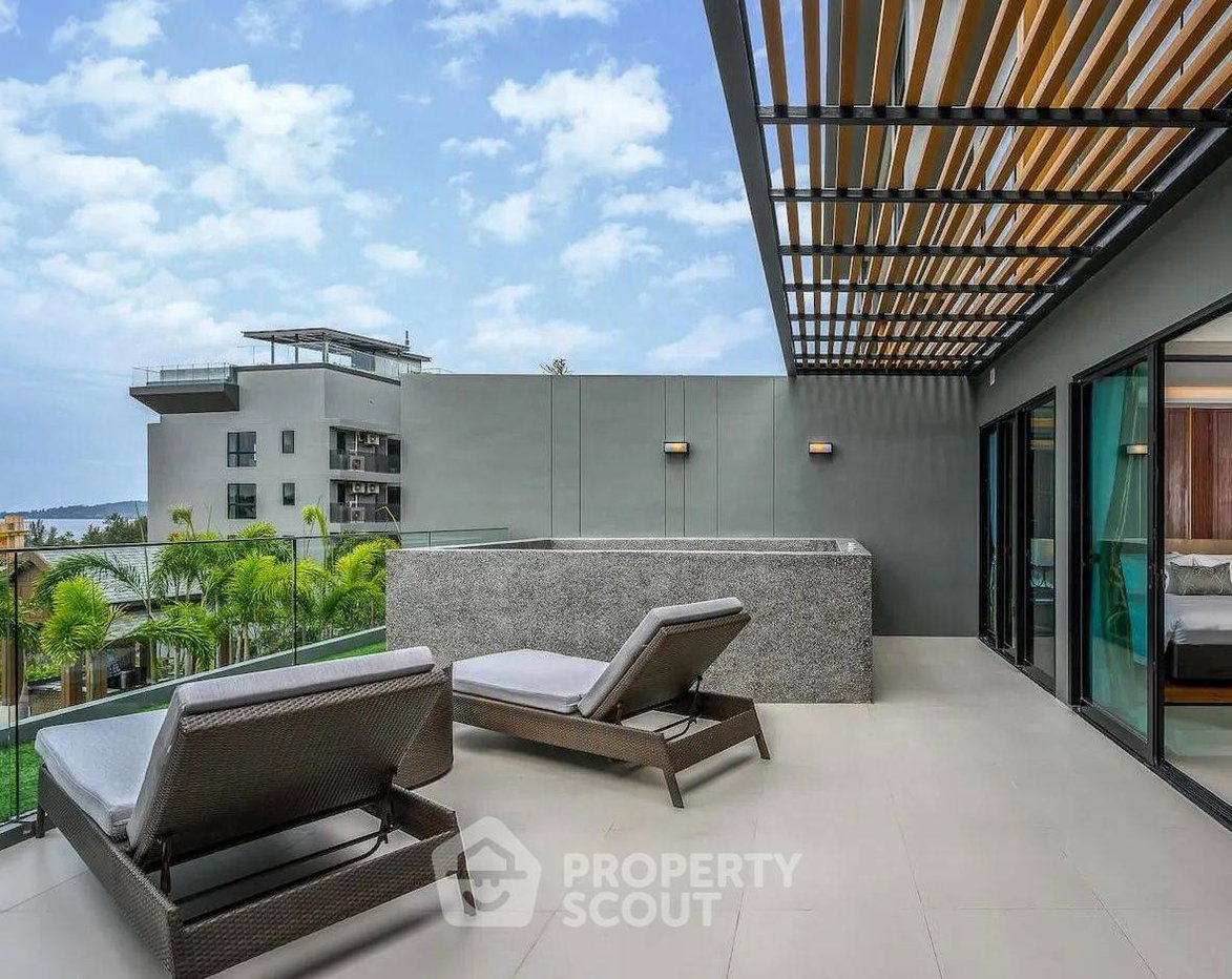 รูป คอนโด 1-ห้องนอน ที่ ไมด้า แกรนด์ รีสอร์ท ภูเก็ต ใน เชิงทะเล (ID 2393311) - รูปที่ 11/15