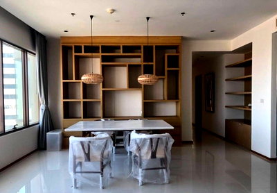 คอนโดให้เช่า : LTH2696- The Emporio Place FOR RENT 3 beds 4 baths size 165 Sq.M. Near BTS Phrom Phong station ONLY 120k/Month