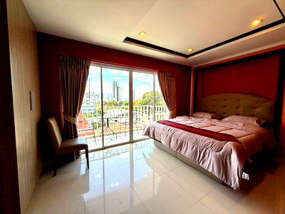 คอนโด สวนลุมพินี : 1 Bedroom Condo for Sale at New Nordic Kristine in Pratumnak Hill