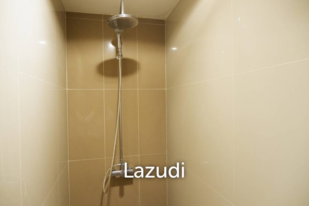 picture 1 Bed 1 Bath 41 SQ.M The Chezz Condo - 10/18