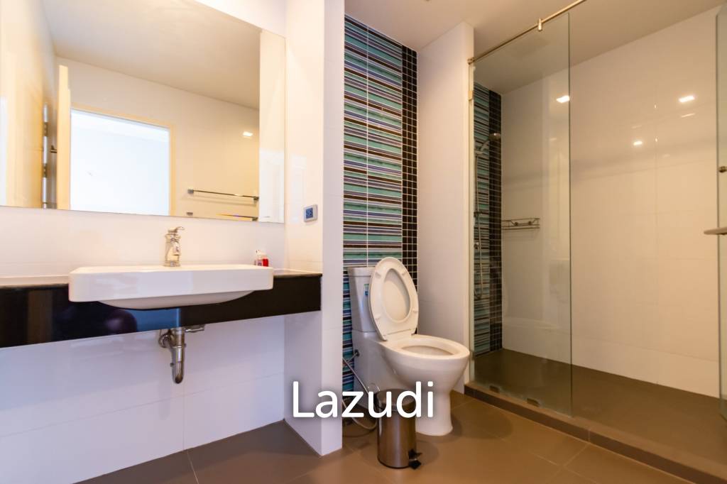 picture THE CREST SANTORA : Luxurious 3 Bed Beachfront Condo - 27/33