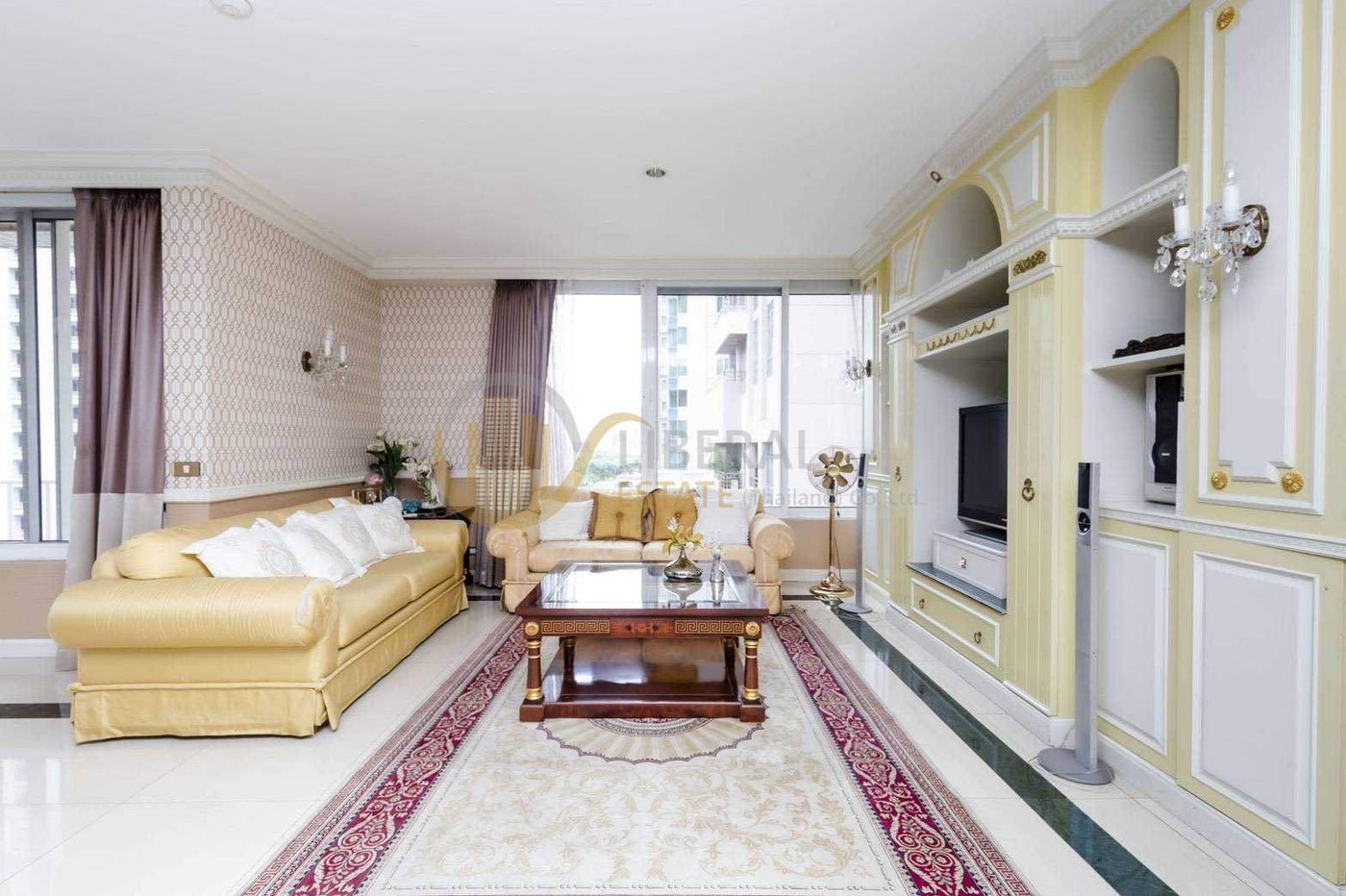 รูป LTH2966 – Langsuan Ville FOR SALE 2 beds 3 baths size 242 Sq.M. Nearby BTS Chit Lom station ONLY 40 MB - รูปที่ 2/8