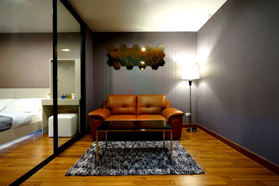 เช่าคอนโด สุขุมวิท 81 : ให้เช่าคอนโด รีเจ้นท์โฮม สุขุมวิท 81 อาคาร B ชั้น 8 1 ห้องนอน ขนาด 28.00 ตรม ใกล้ Century Movie Plaza อ่อนนุช