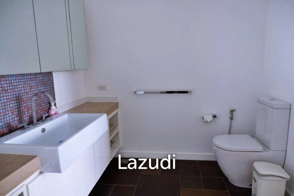 picture 2 Beds 2 Baths 103 SQ.M Northpoint Condominium - 9/15