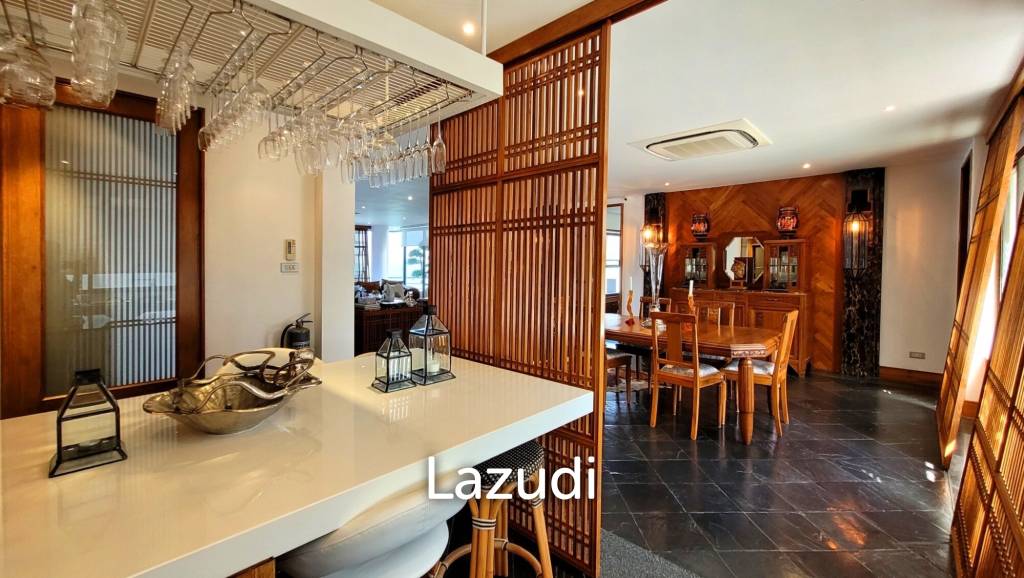 picture 3 bedrooms beachfront condo for sale - 14/42