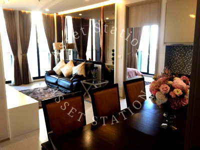 Condos for rent : 🚅 Spacious 2-Bedroom Condo ‼️ Noble Ploenchit – Convenient Location 🚆 Only 100 m from BTS Phloen Chit