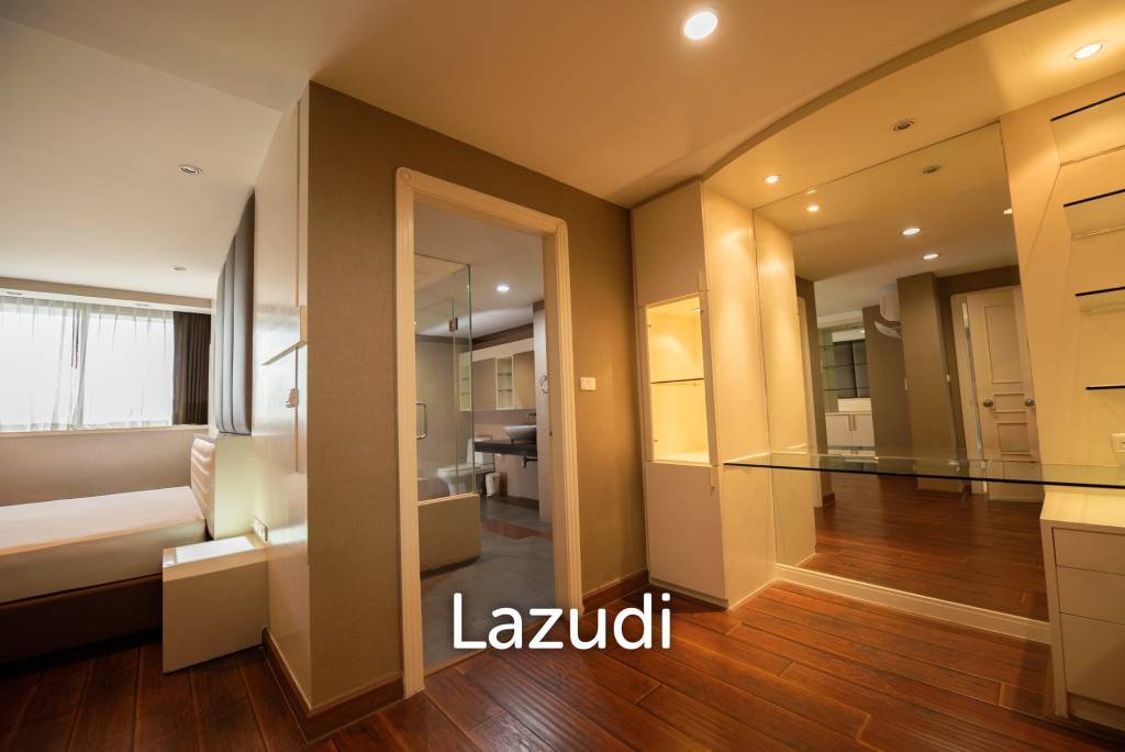 รูป 265.0 ตร.ม. 3 ห้องนอน 3 ห้องน้ำ คอนโดสำหรับ ขายใน คลองตัน - รูปที่ 27/34