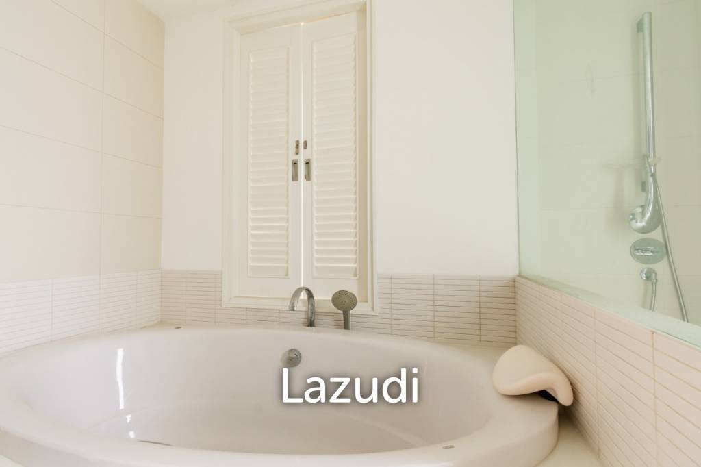 picture MALIBU : Nice 2 Bed Condo In Khao Tao - 7/14