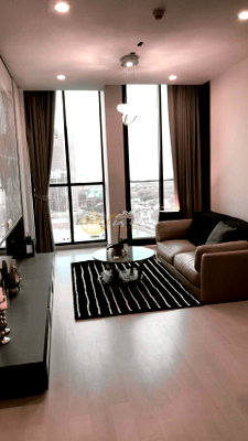 Condos for sale : LTH3122 – Noble Ploenchit FOR SALE 1 bed 1 bath size 56 Sq.M. Nearby BTS Phloen Chit station ONLY 15.3 MB